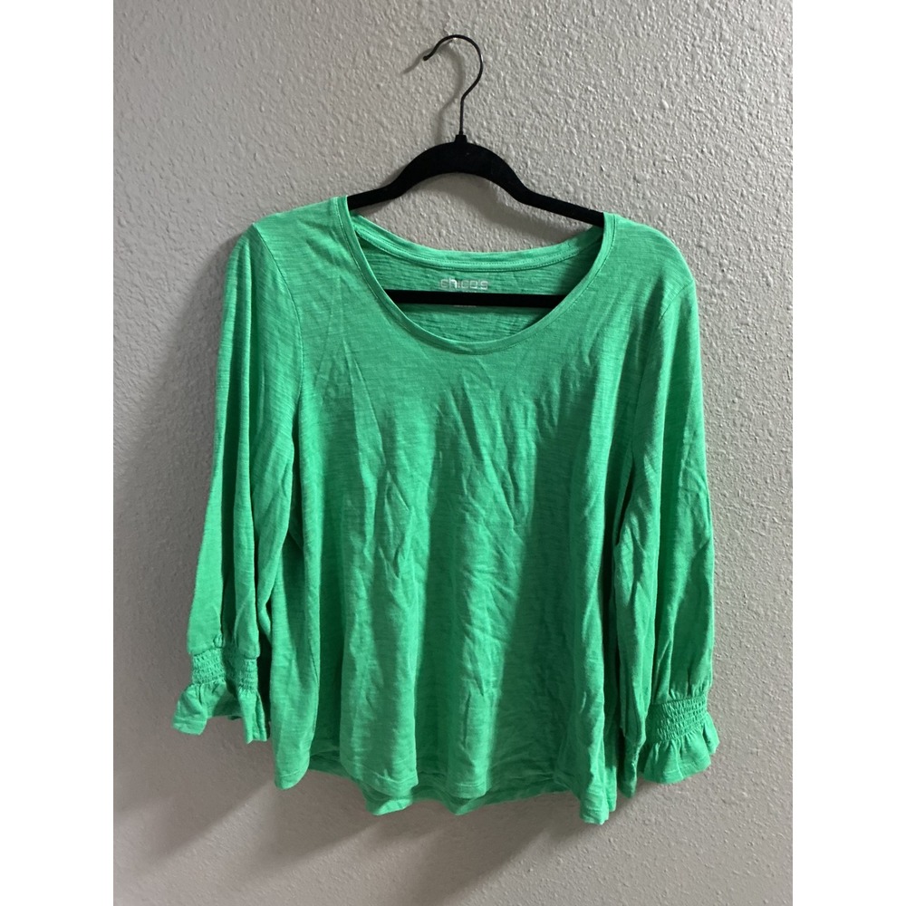Chicos Green Slub Knit Top Smocked Ruffle Cuff Long Sleeve Scoop Neck Size 2 L